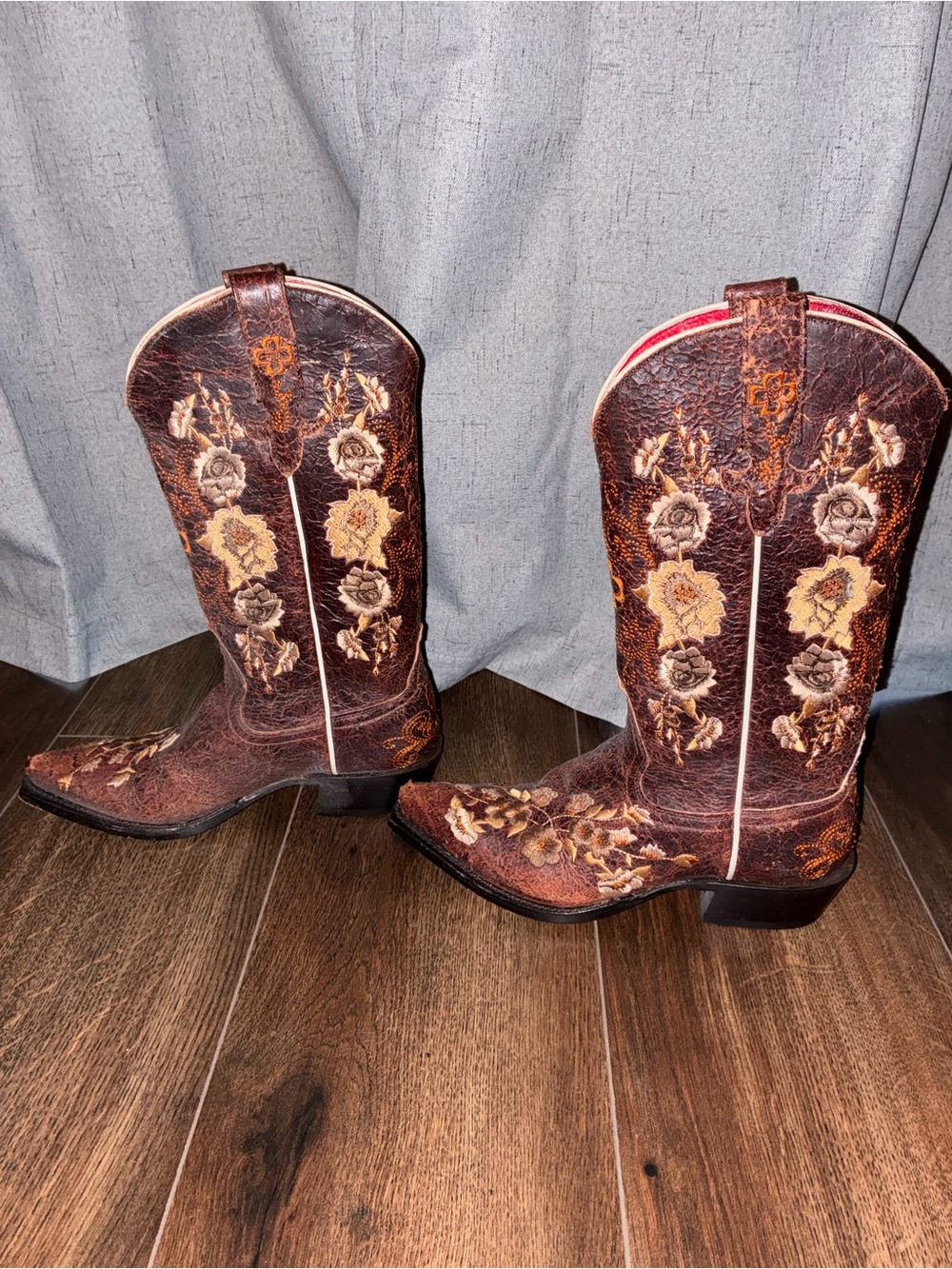 Macie Bean Brown Floral Embroidered Western Heeled Boots